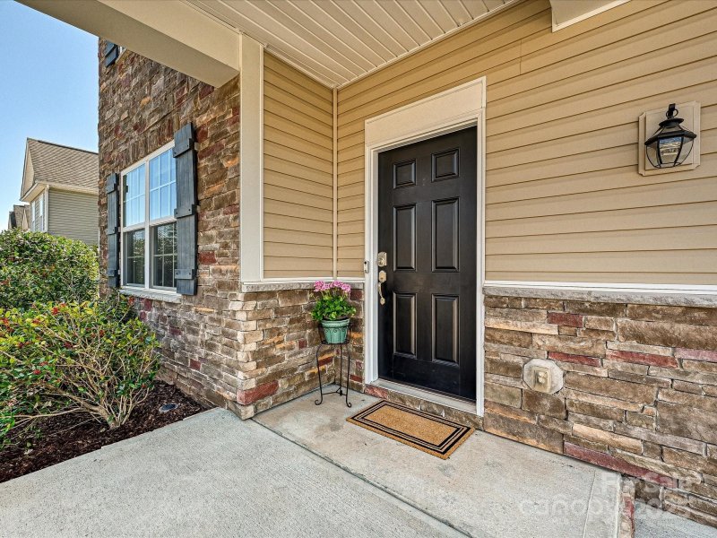 Property image 3 at 11621 Red Knoll Lane, Pineville, NC 28134