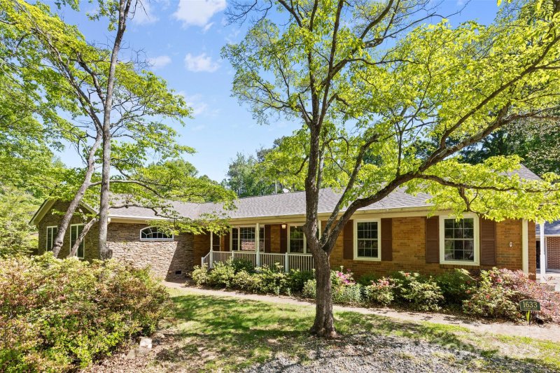 Property image 3 at 1633 Colony Road, Rock Hill, SC 29730