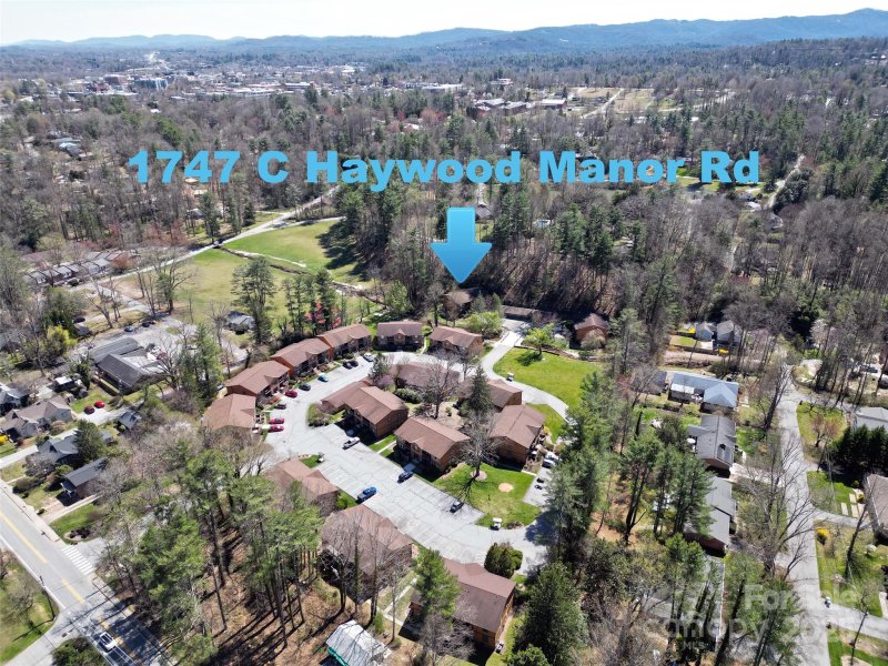 Property image 2 at 1747 Haywood Manor Road, Hendersonville, NC 28791