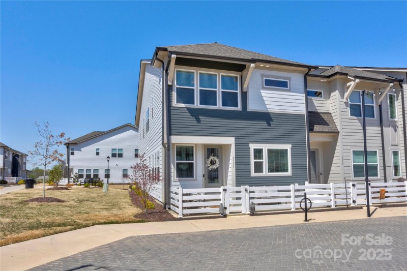 Property image 2 at 6391 Lopez Court, Kannapolis, NC 28081