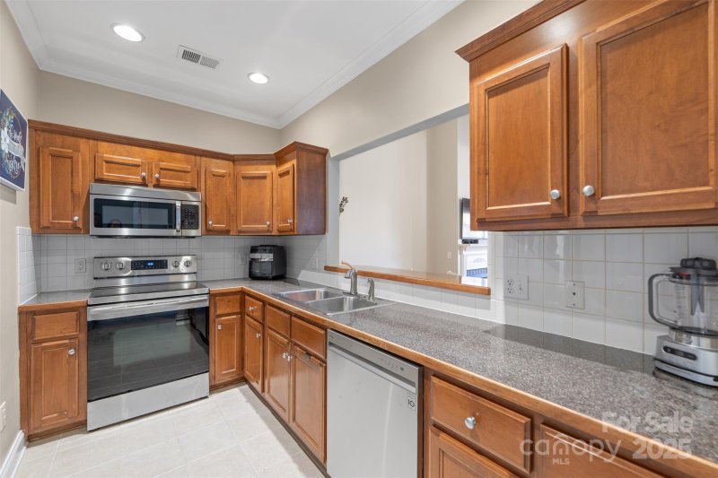 Property image 4 of 2783 Clover Road in Clover Ridge, Concord, NC 28027