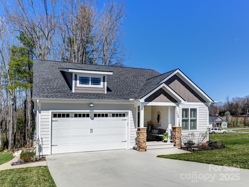 Property image 3 at 158 Windy Acres Knoll Drive, Hendersonville, NC 28792