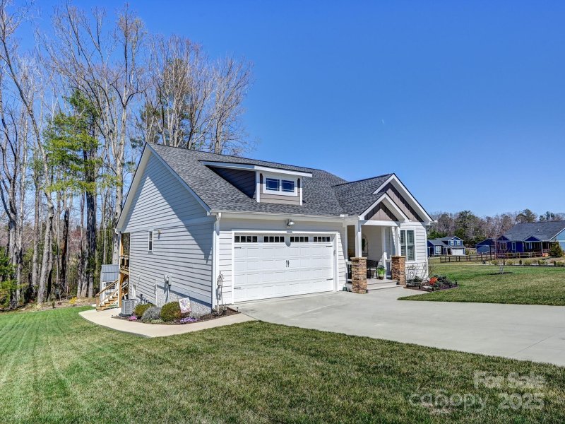 Property image 4 at 158 Windy Acres Knoll Drive, Hendersonville, NC 28792