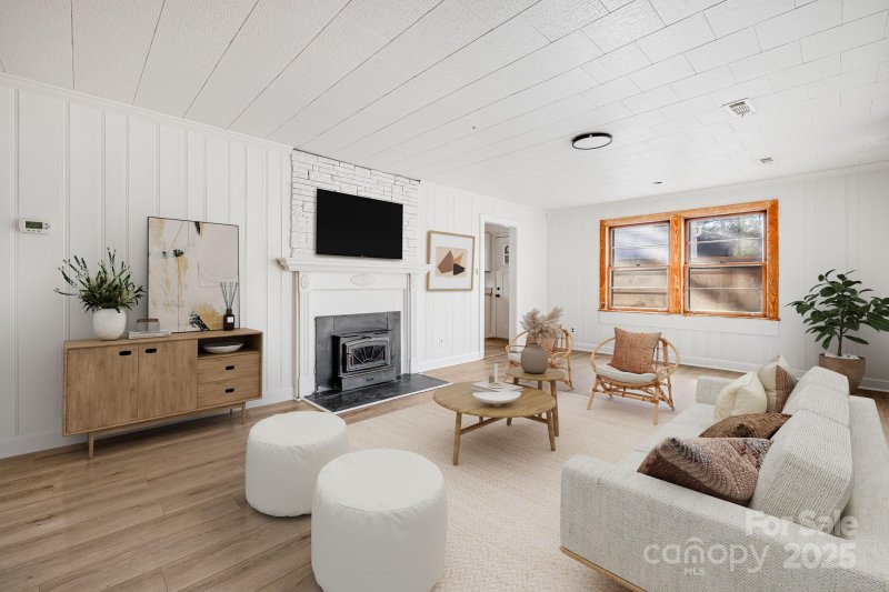 Property image 2 at 74 Beverly Road, Asheville, NC 28805