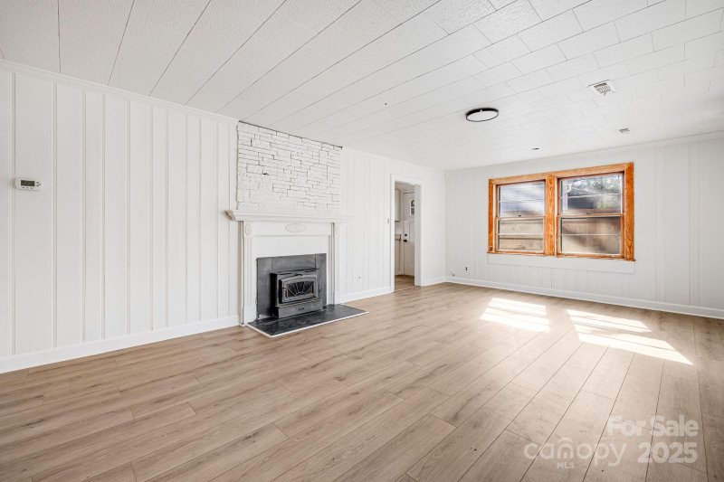 Property image 5 at 74 Beverly Road, Asheville, NC 28805