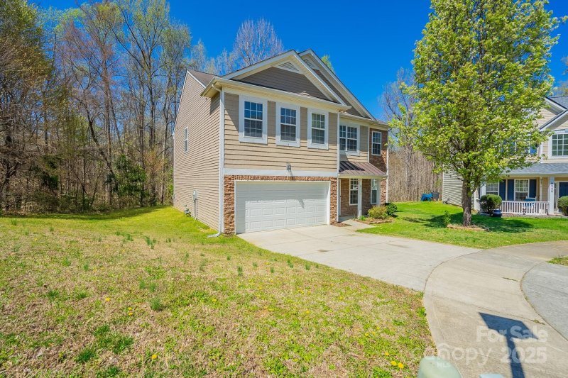 Property image 2 at 6351 Carpentaria Court, Charlotte, NC 28215