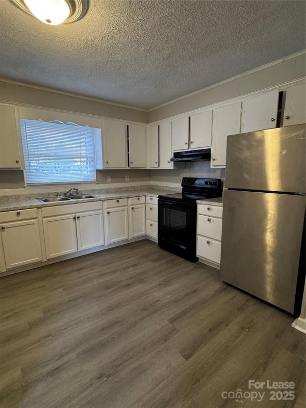 Property image 4 at 1216 White Plains Road, Charlotte, NC 28213