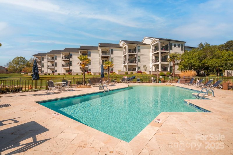 Property image 3 at 17811 Half Moon Lane, Cornelius, NC 28031