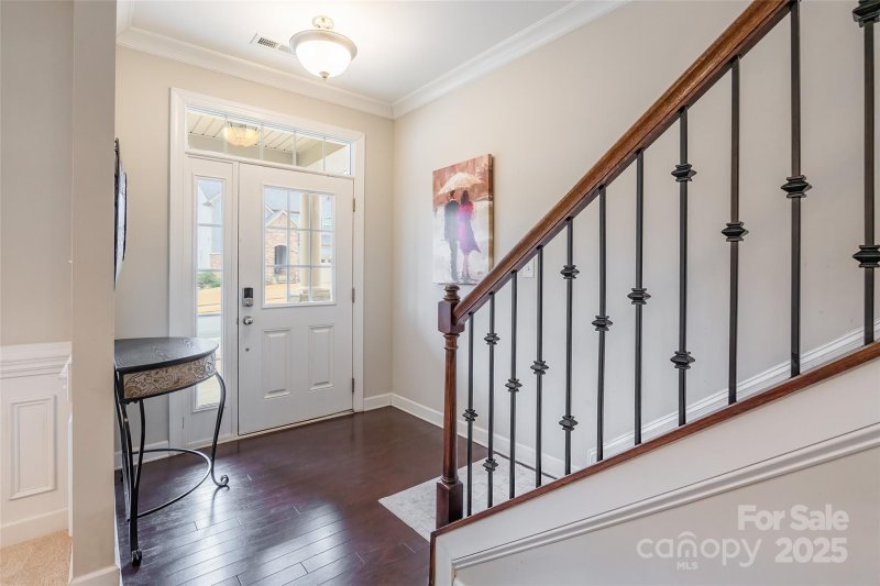 Property image 5 of 10118 Castlebrooke Drive in Castlebrooke, Concord, NC 28027