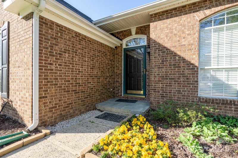 Property image 4 at 6111 Tesh Court, Charlotte, NC 28269