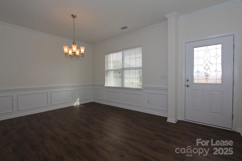 Property image 5 at 127 Queensway Lane, Mooresville, NC 28115