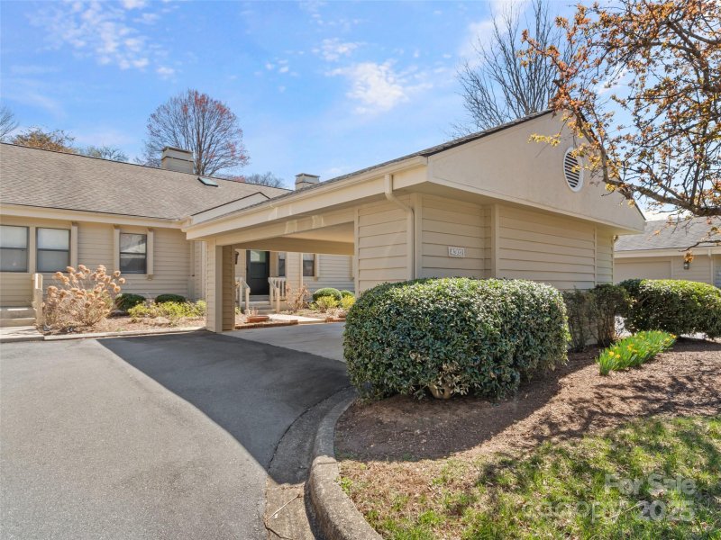 Property image 2 at 4302 Angelus Circle, Asheville, NC 28805