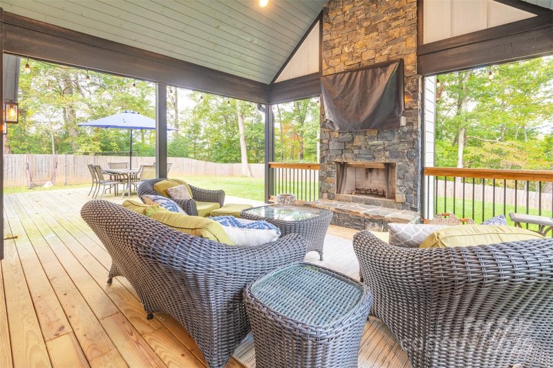 Property image 4 at 45 Erin Glen Court, Fairview, NC 28730