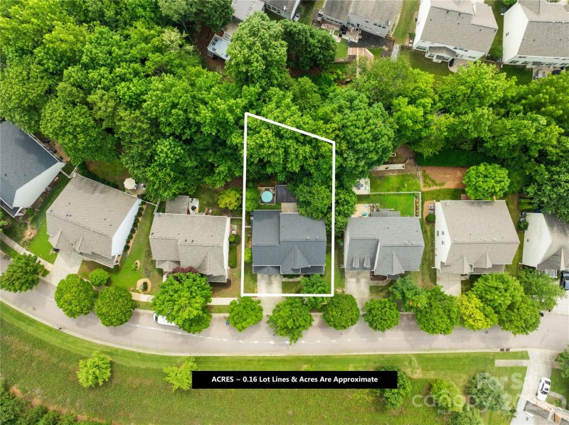 Property image 2 at 20827 Brinkley Street, Cornelius, NC 28031