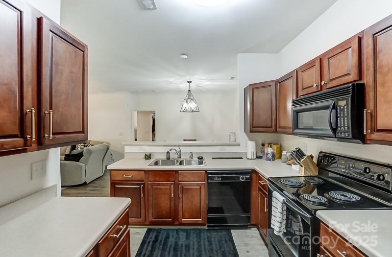 Property image 5 of 11941 Ridgeway Park Drive in Copper Ridge, Charlotte, NC 28277