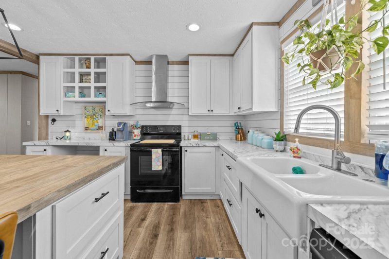 Property image 5 at 119 Old Hearth Road, Clover, SC 29710