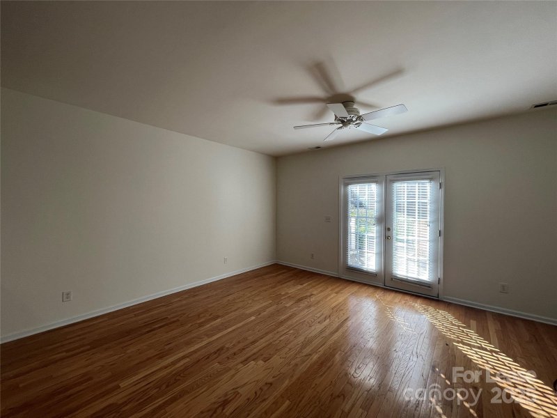 Property image 3 at 14930 Scothurst Lane, Charlotte, NC 28277