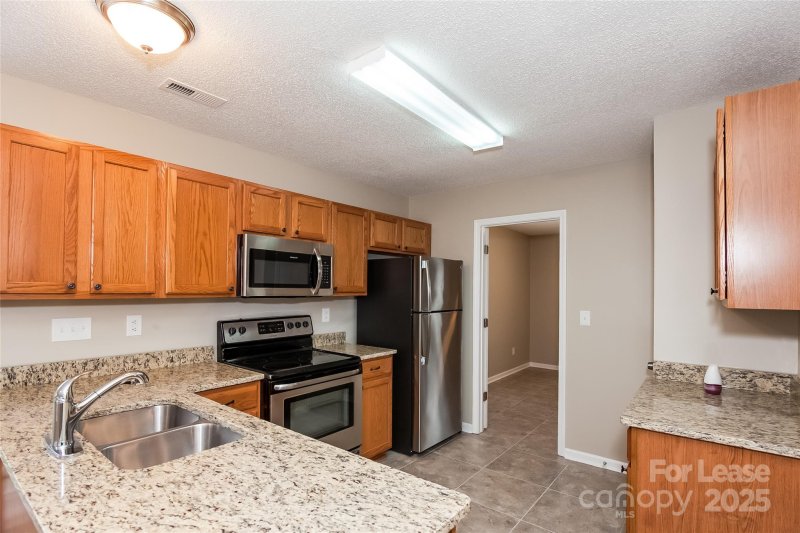 Property image 5 at 8702 Bodkin Court, Charlotte, NC 28215