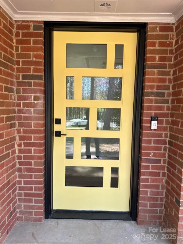 Property image 4 at 5732 Doncaster Drive, Charlotte, NC 28211