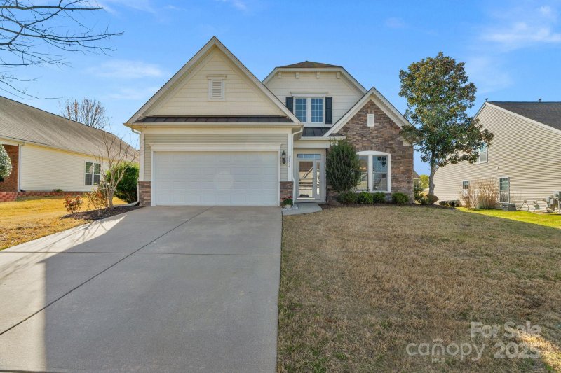 Property image 2 at 2076 Belair Drive, Fort Mill, SC 29707