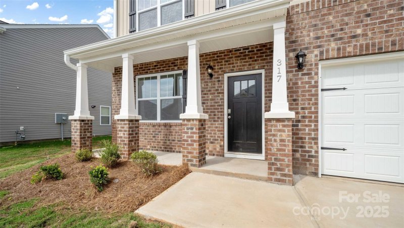 Property image 2 at 6704 Barcelona Way, Charlotte, NC 28214