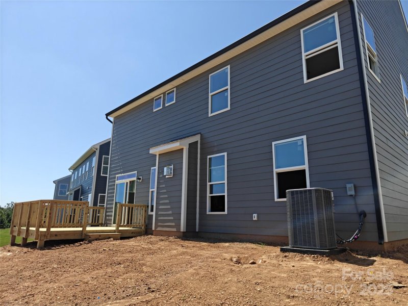 Property image 2 at 132 Longwood Road, Mooresville, NC 28115