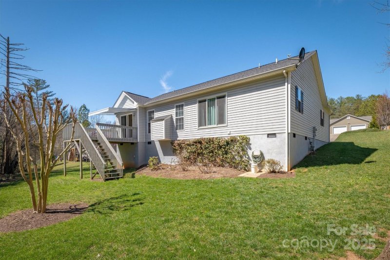 Property image 5 at 105 S River Glen Drive, Morganton, NC 28655