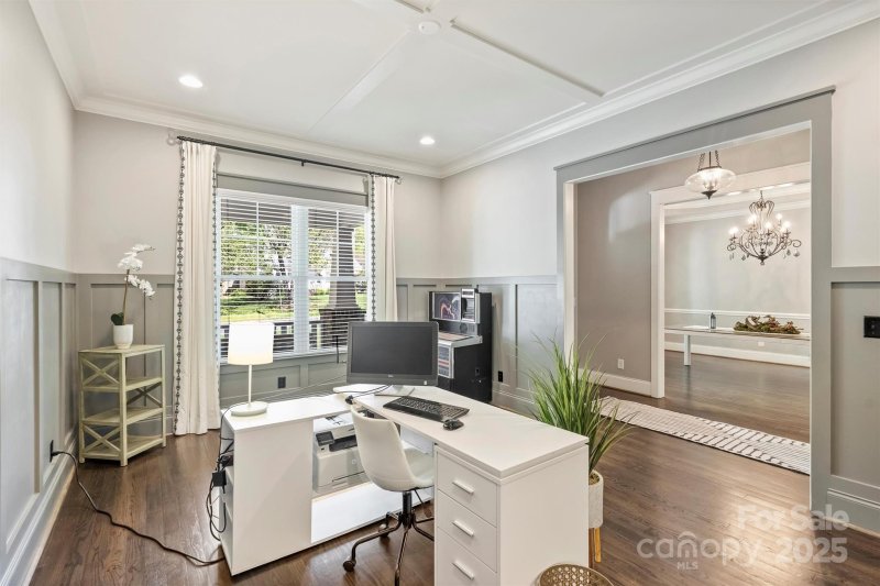 Property image 5 at 3033 Sunset Drive, Charlotte, NC 28209