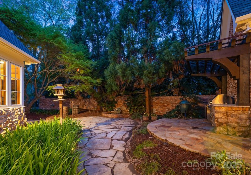 Property image 4 at 5512 Carmel Park Drive, Charlotte, NC 28226