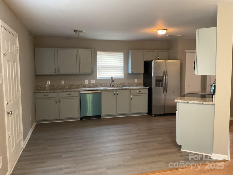 Property image 2 at 3107 Meadow Knoll Drive, Charlotte, NC 28269