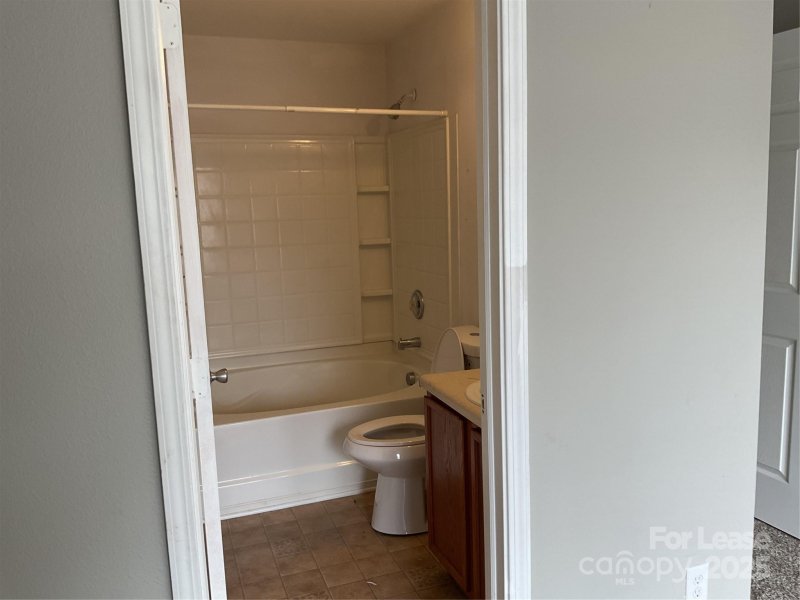 Property image 4 at 3107 Meadow Knoll Drive, Charlotte, NC 28269