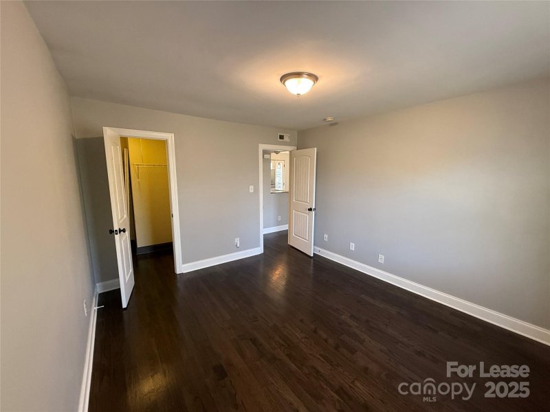 Property image 5 at 4921 Park Road, Charlotte, NC 28209