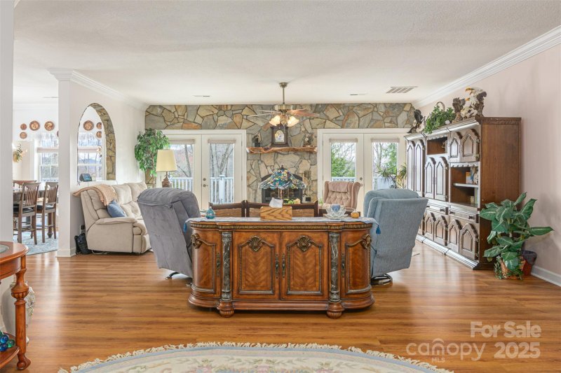 Property image 4 at 526 Grand Oaks Drive, Hendersonville, NC 28792