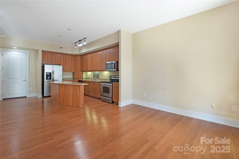 Property image 5 at 4620 Piedmont Row Drive, Charlotte, NC 28210