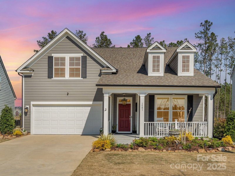1501 Striped Bass Lane