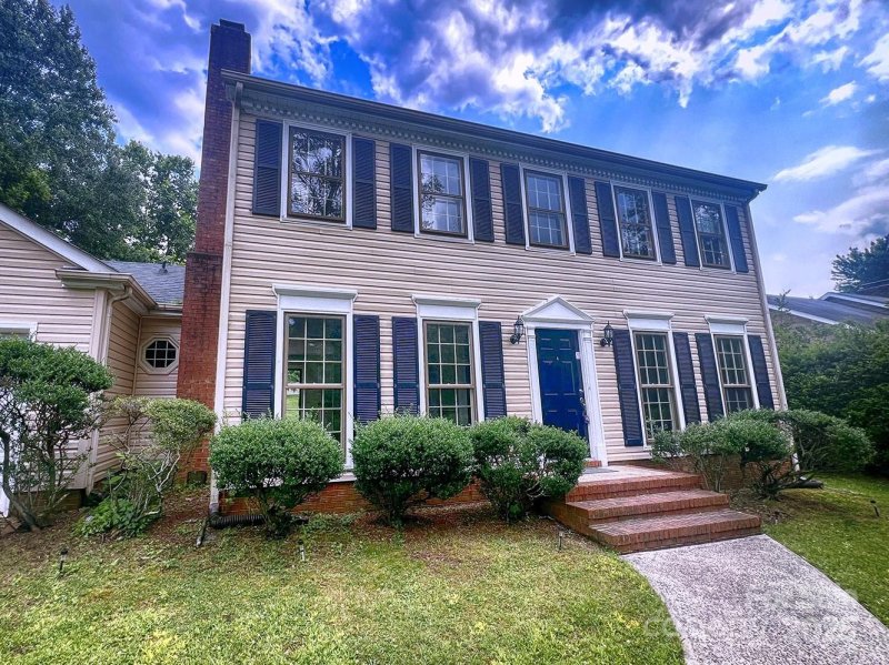 Property image 2 at 443 Silversmith Lane, Charlotte, NC 28270