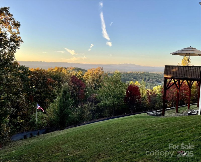 Property image 5 at 3486 Stones Throw Drive, Valdese, NC 28690