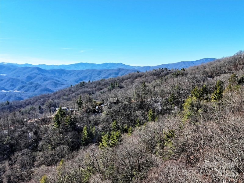 Property image 5 of 00 Barn Cove Road in Hurricane Ridge Ltd, Clyde, NC 28721