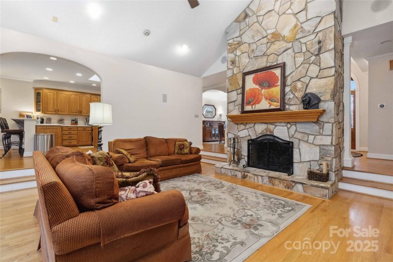 Property image 4 at 935 Woods Loop, Waxhaw, NC 28173