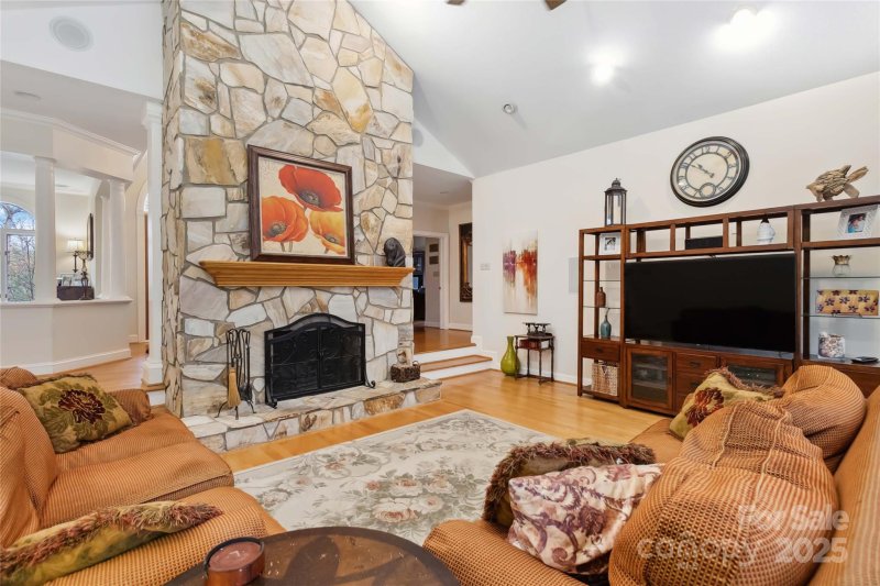 Property image 5 at 935 Woods Loop, Waxhaw, NC 28173