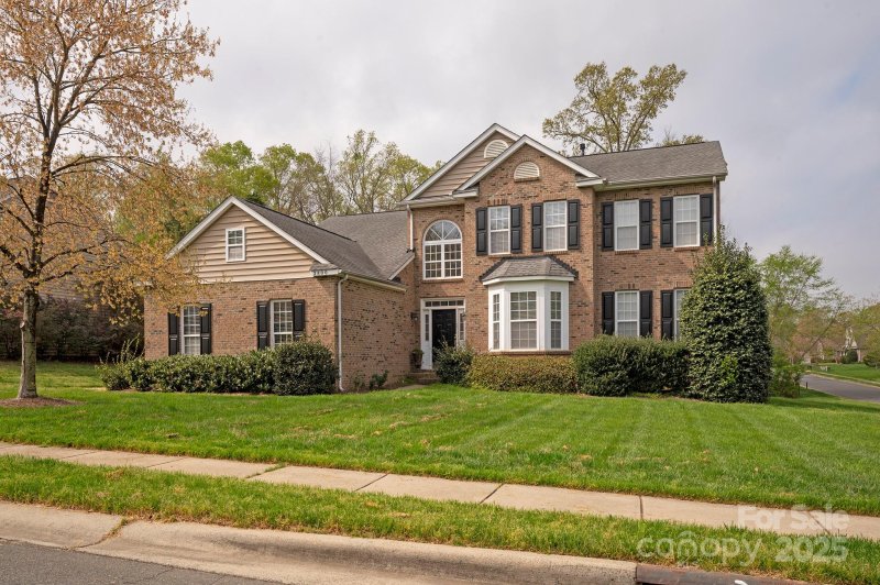 2800 Tuscarora Lane