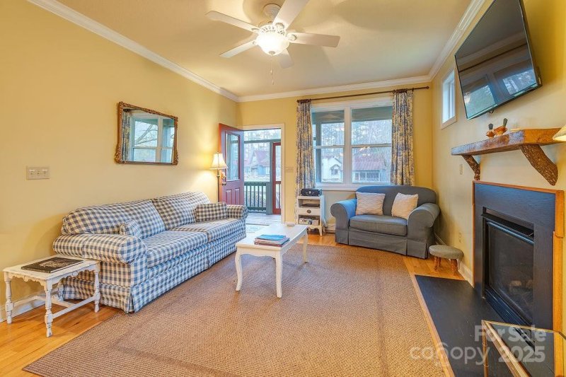 Property image 5 at 23 Waterlily Drive, Flat Rock, NC 28731