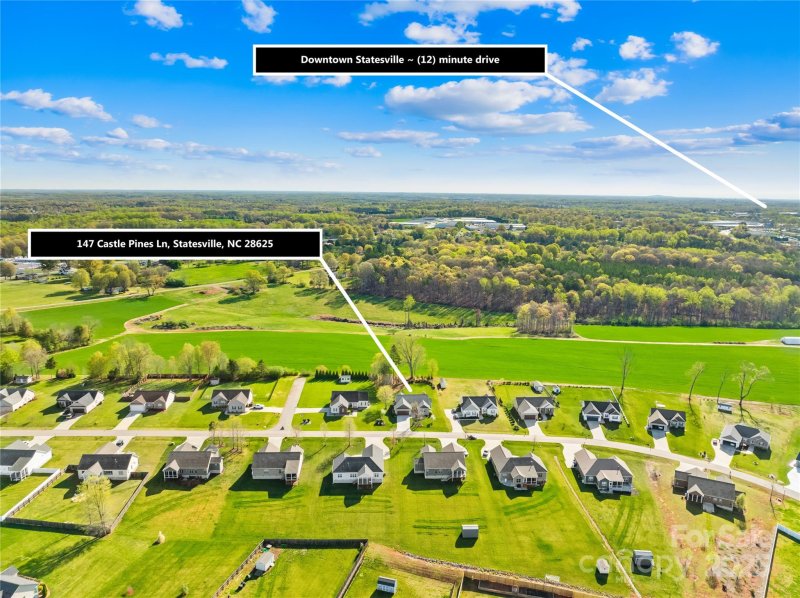 Property image 5 at 147 Castle Pines Lane, Statesville, NC 28625