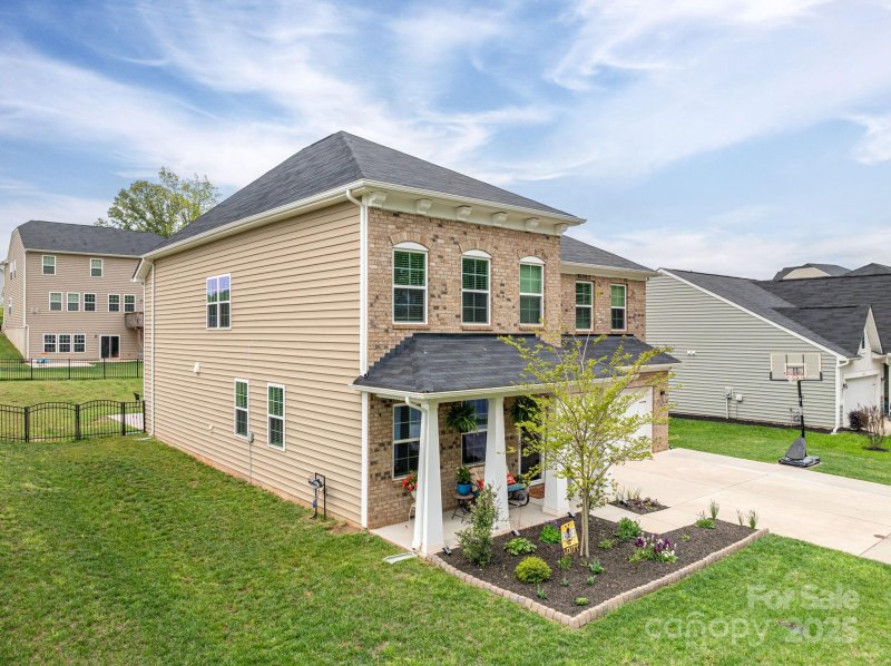 Property image 2 at 3455 Old Knobbley Oak Drive, Gastonia, NC 28056