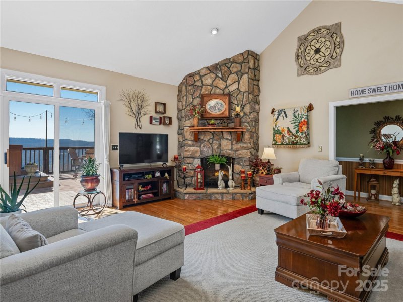 Property image 2 of 288 Hawks Point Drive in Hawks Point, Zirconia, NC 28790