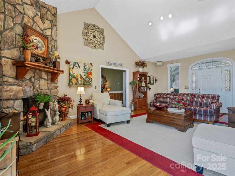 Property image 4 of 288 Hawks Point Drive in Hawks Point, Zirconia, NC 28790