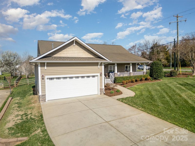 Property image 3 at 8200 Deer Drive, Harrisburg, NC 28075