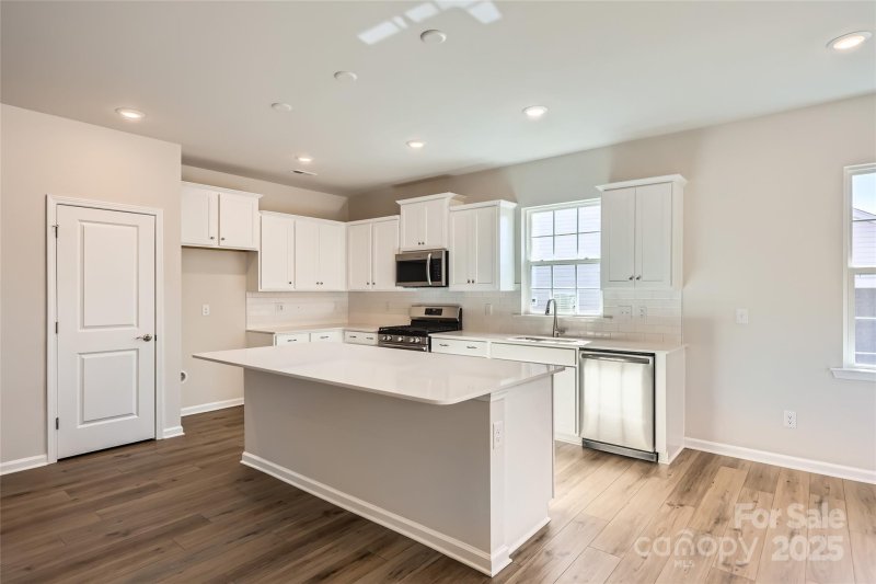 Property image 5 at 5938 Oak Branch Circle, Maiden, NC 28650