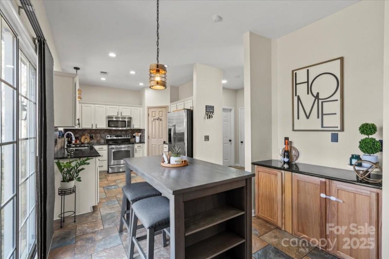 Property image 5 of 6645 Allness Glen Lane in Highland Creek, Charlotte, NC 28269