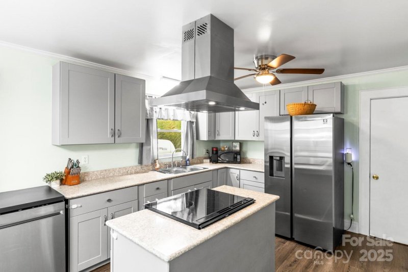 Property image 4 at 1301 Jackson Street, Kannapolis, NC 28083